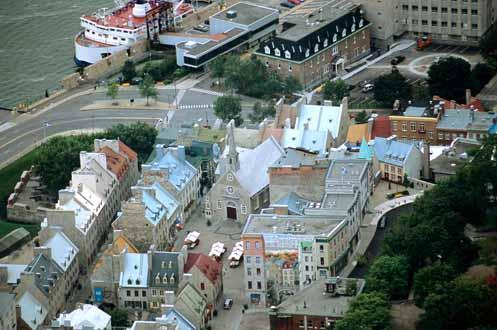 Le Vieux-Québec : au centre, l’église de Notre-Dame-des-Victoires